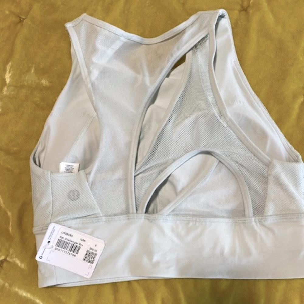 NWT Lululemon Set Challenger Bra - size 6 mint color
